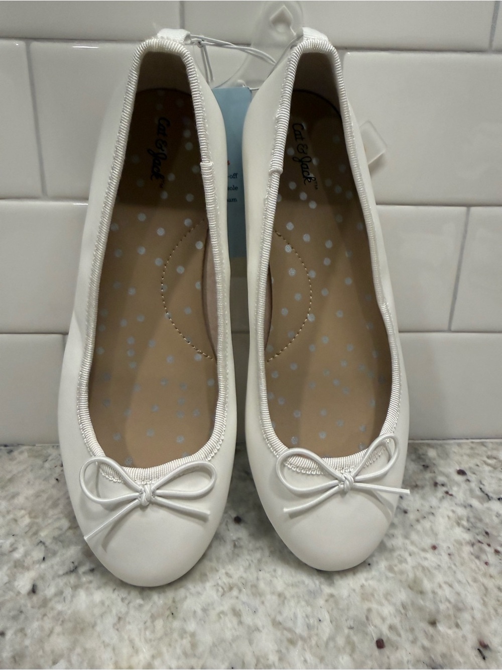 Cat & Jack White Ballet Flats with Bow NWT - Picture 3 of 9